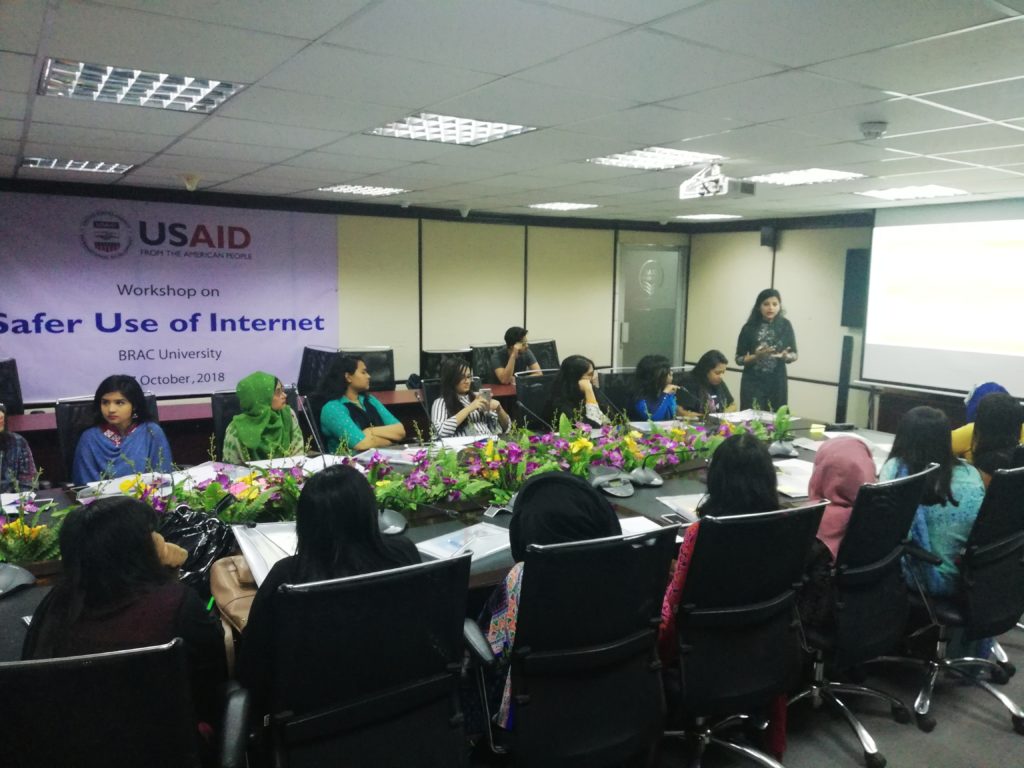 Preneur Lab hosts USAID’s “Safer Use of Internet among University students” workshop in BRAC University